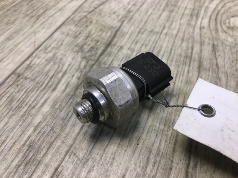 Датчик давления кондиционера SONATA YF 10-14 2015 Седан 2.4