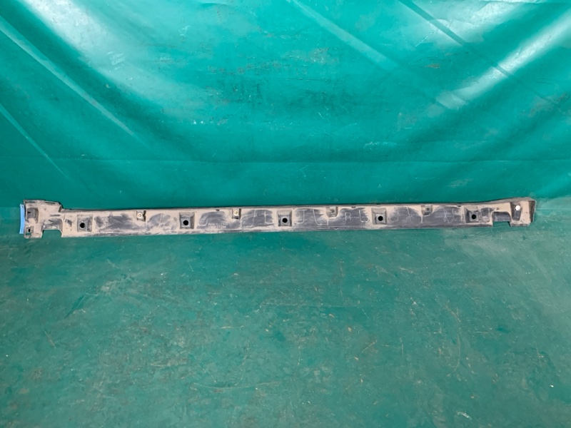 Накладка порога наружная правая GRAND VITARA 05-15 Накладка порога наружная правая GRAND VITARA 05-15