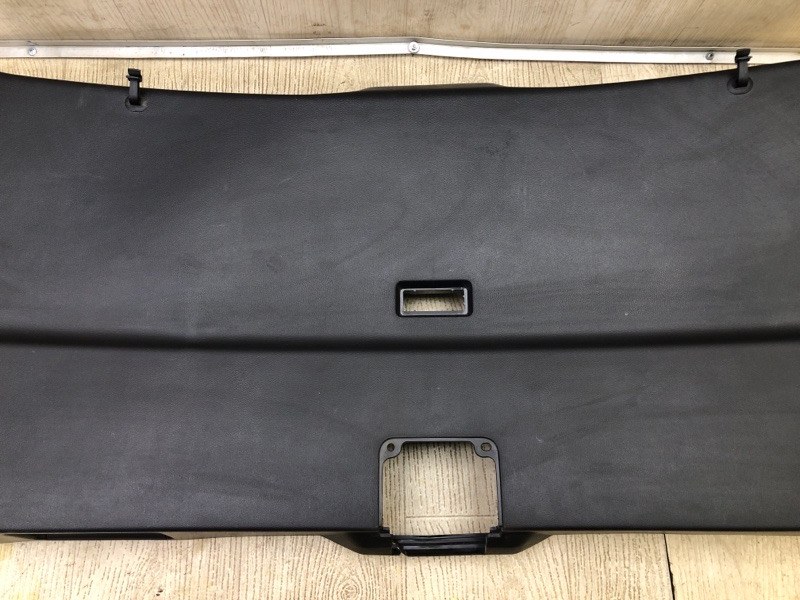 Обшивка крышки багажника ESCAPE 19 -