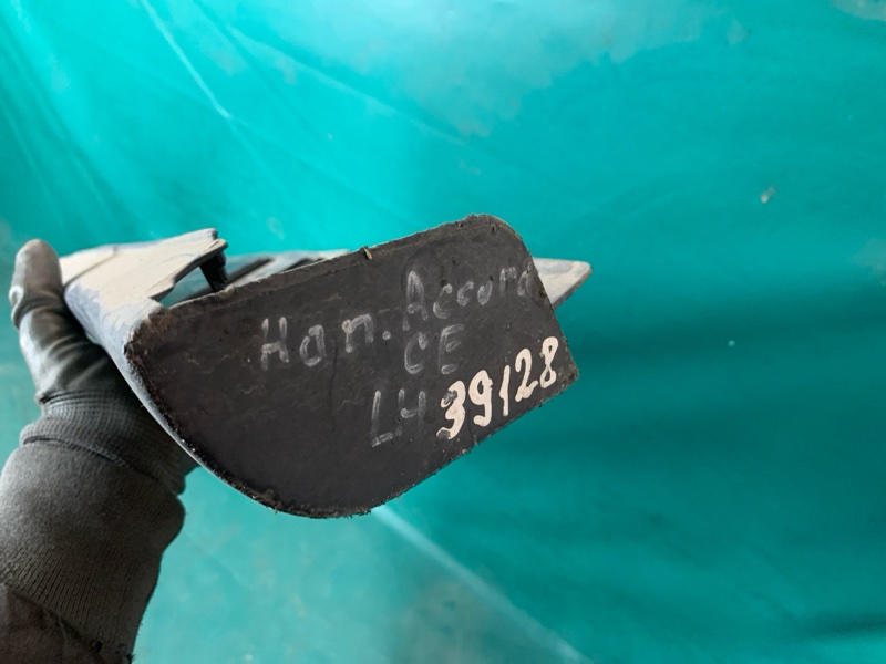 Накладка порога наружная левая ACCORD CE 95-98