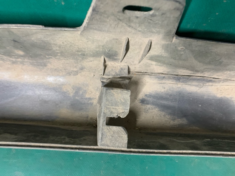 Накладка порога наружная левая ACCORD CG 97-02