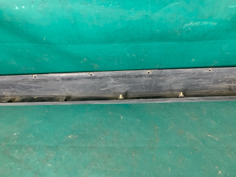 Накладка порога наружная левая GALANT 93-97