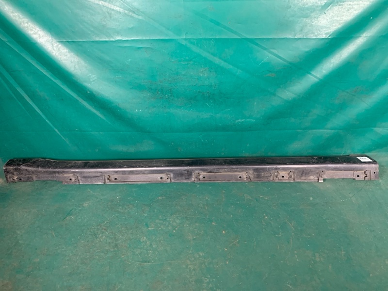 Запчасть накладка порога наружная левая LEXUS GS350 GS300 05-11 7585230901 Б/У Накладка порога наружная левая LEXUS GS350 GS300 05-11 7585230901 Б/У