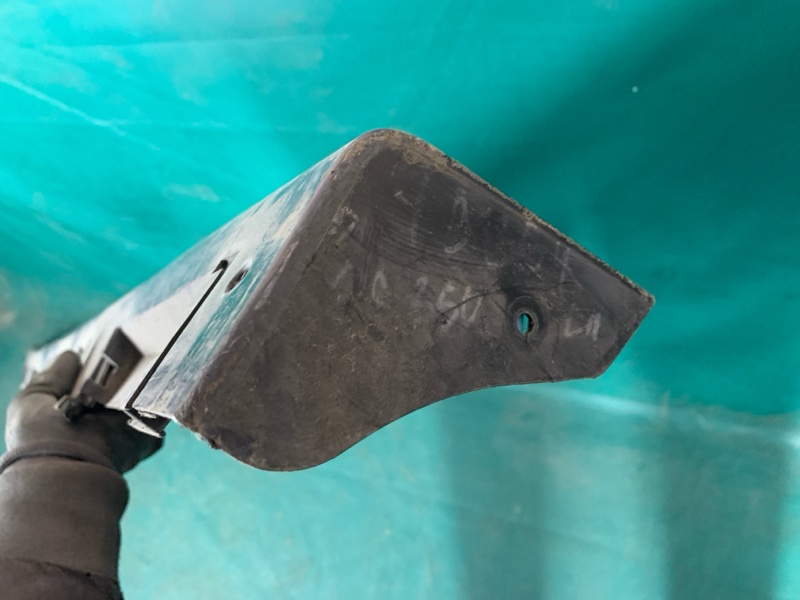 Накладка порога наружная левая GS350 GS300 05-11 Накладка порога наружная левая GS350 GS300 05-11