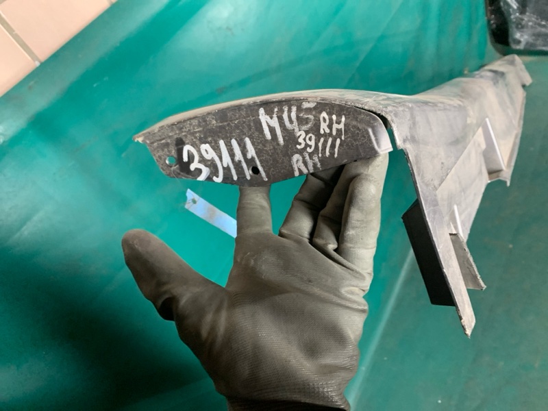 Накладка порога наружная правая INFINITI M25/M37/M56/Q70/M35H 10-16