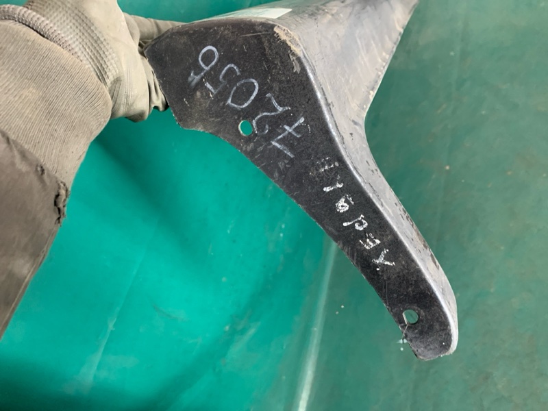 Накладка порога наружная левая MAZDA XEDOS 9 X9 (TA) 93-02