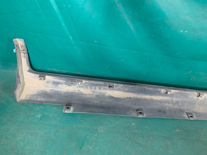 Накладка порога наружная левая XEDOS 9 X9 (TA) 93-02