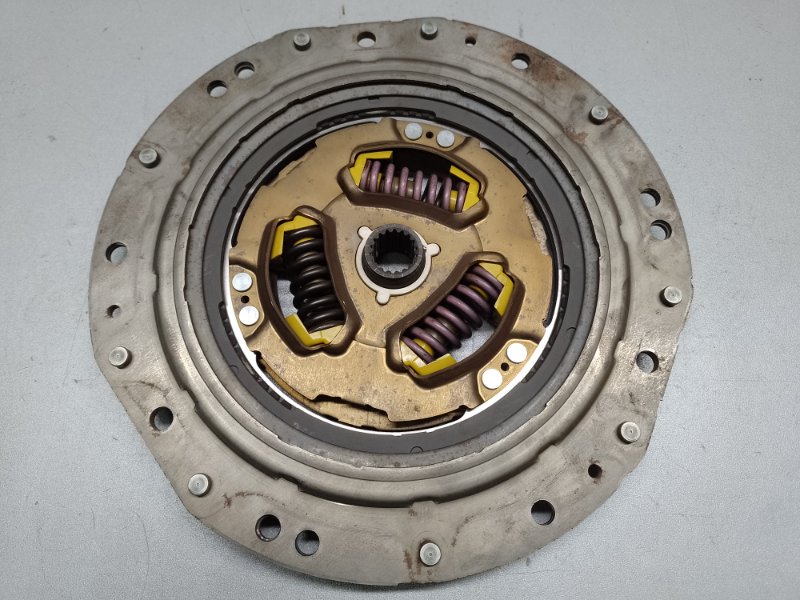 Диск сцепления PRIUS C/AQUA 11-14 2013 NHP10L 1NZ-FXE 1.5L