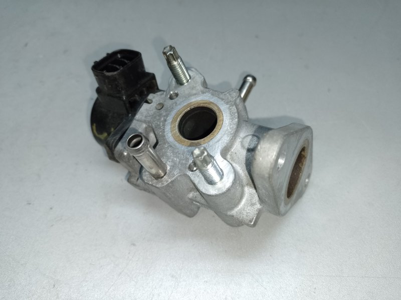 Клапан EGR TOYOTA PRIUS C/AQUA 11-14 2013 NHP10L 1NZ-FXE 1.5L 25620-21020 Б/У