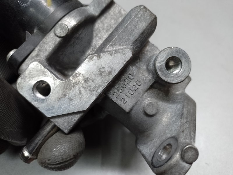 Клапан EGR PRIUS C/AQUA 11-14 2013 NHP10L 1NZ-FXE 1.5L