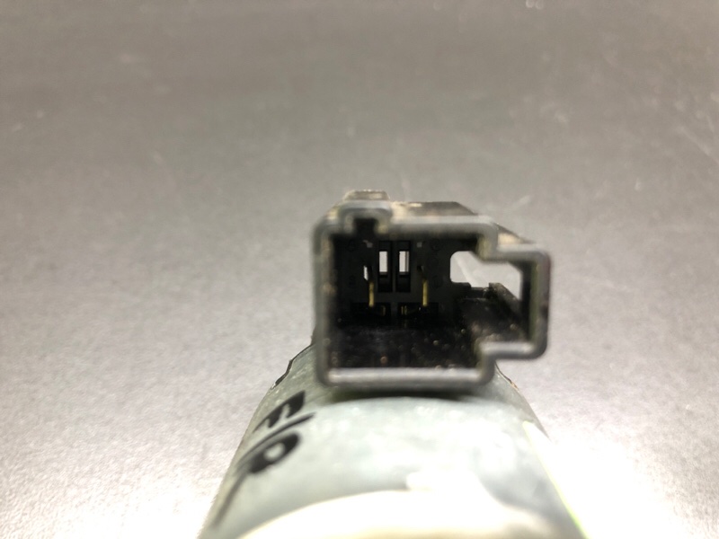 Моторчик регулировки сиденья передний правый MUSTANG 15- Моторчик регулировки сиденья передний правый MUSTANG 15-