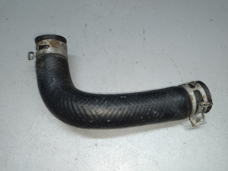 Патрубок системы охлаждения левый TOYOTA PRIUS C/AQUA 11-14 2013 NHP10L 1NZ-FXE 1.5L 16573-21100 Б/У