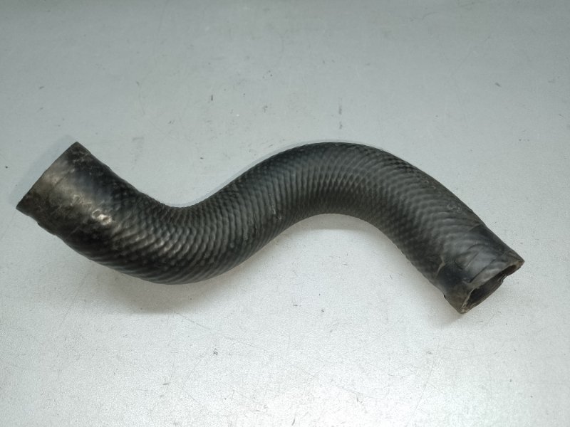 Запчасть патрубок системы охлаждения правый TOYOTA PRIUS C/AQUA 11-14 2013 NHP10L 1NZ-FXE 1.5L 16572-21070 Б/У Патрубок системы охлаждения правый TOYOTA PRIUS C/AQUA 11-14 2013 NHP10L 1NZ-FXE 1.5L 16572-21070 Б/У