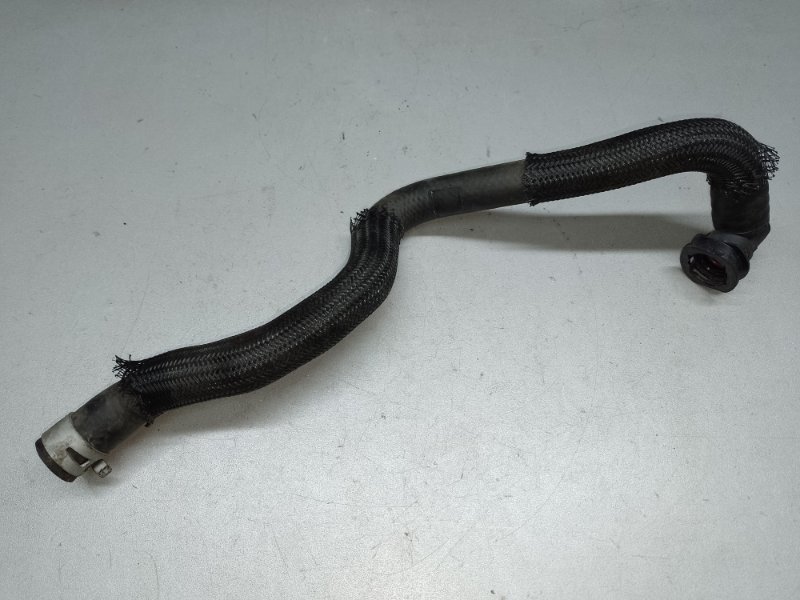 Патрубок системы охлаждения PRIUS C/AQUA 11-14 2013 NHP10L 1NZ-FXE 1.5L