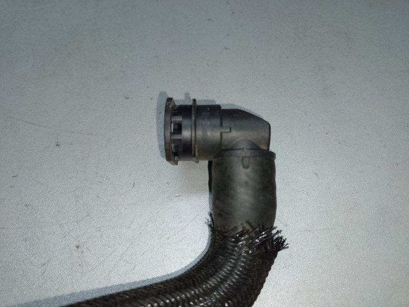 Патрубок системы охлаждения TOYOTA PRIUS C/AQUA 11-14 NHP10L 1NZ-FXE 1.5L