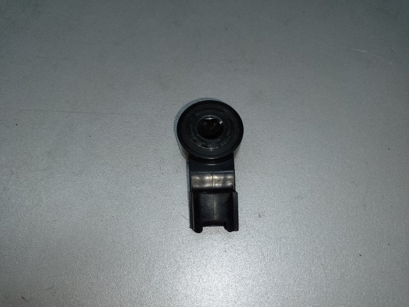 Датчик детонации PRIUS C/AQUA 11-14 2013 NHP10L 1NZ-FXE 1.5L