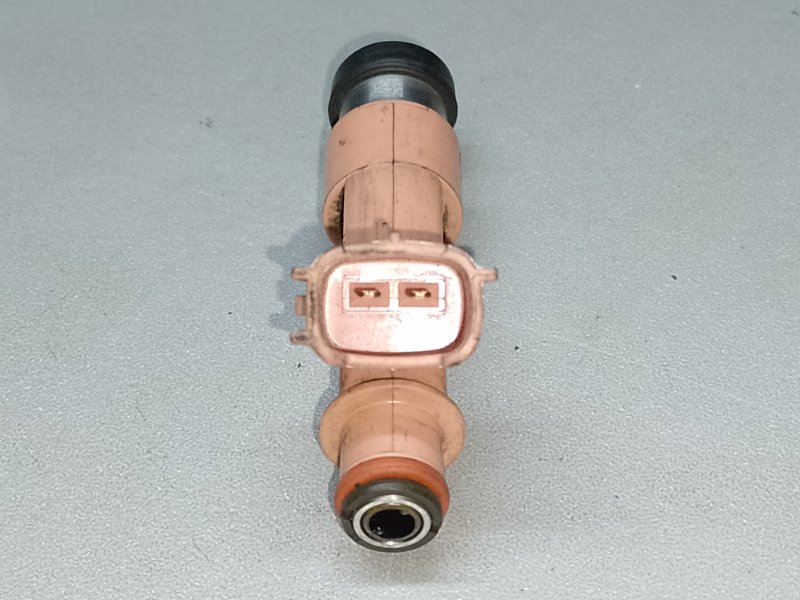 Форсунка топливная PRIUS C/AQUA 11-14 2013 NHP10L 1NZ-FXE 1.5L Форсунка топливная PRIUS C/AQUA 11-14 2013 NHP10L 1NZ-FXE 1.5L