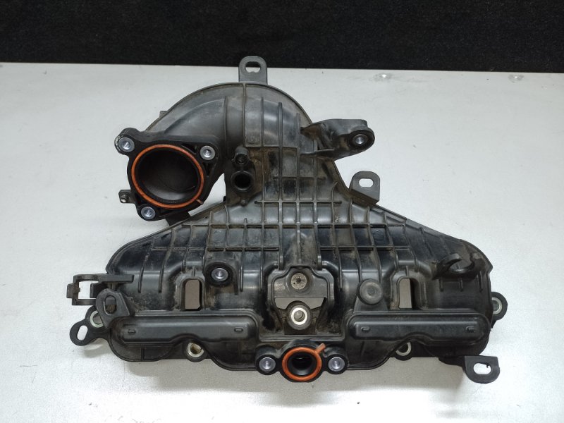 Коллектор впускной TOYOTA PRIUS C/AQUA 11-14 2013 NHP10L 1NZ-FXE 1.5L 17120-21060 Б/У