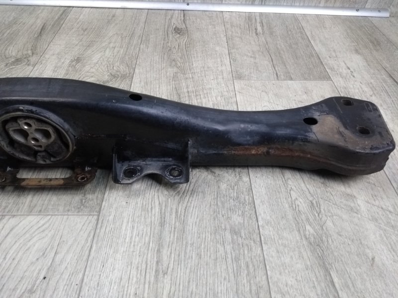 Балка под КПП CAYENNE 02-07 2006 955 4.5i M48