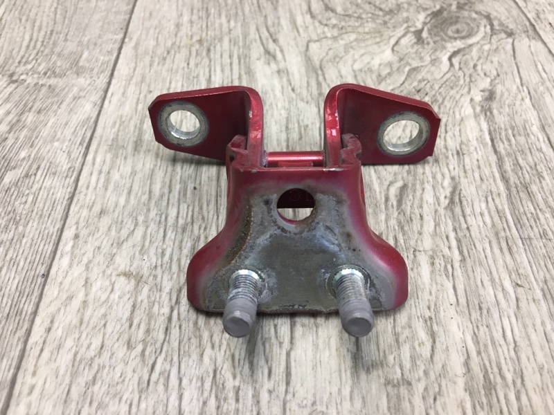 Петля двери верхняя задняя правая MITSUBISHI LANCER X 10 07-15 2010 2.0 4B11 5732A008 Б/У