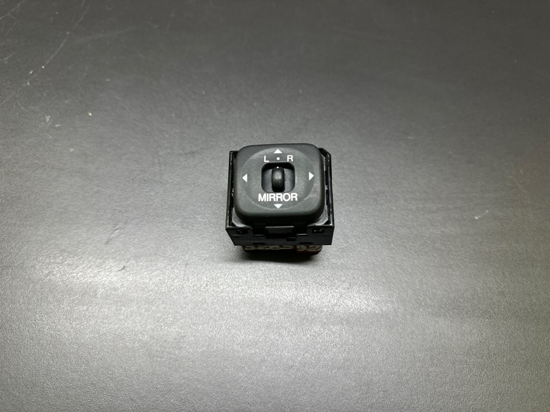 Блок управления зеркалами LEXUS ES300 ES330 01-06 84872-60040 Б/У
