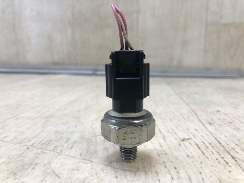 Датчик давления масла ДВС INFINITI Q50 15-20 Седан 3.0 VR30DDTT