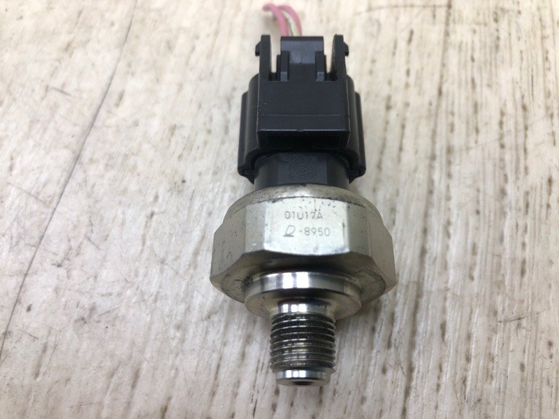 Датчик давления масла ДВС Q50 15-20 2017 Седан 3.0 VR30DDTT