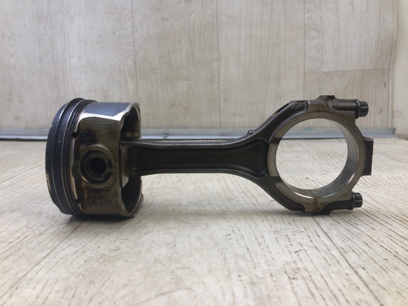 Шатун Q50 15-20 2017 Седан 3.0 VR30DDTT