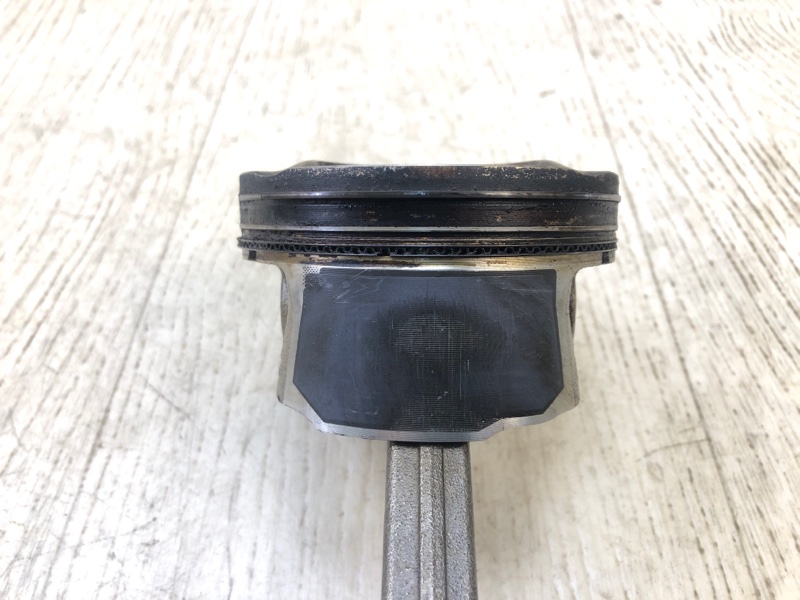 Шатун Q50 15-20 2017 Седан 3.0 VR30DDTT