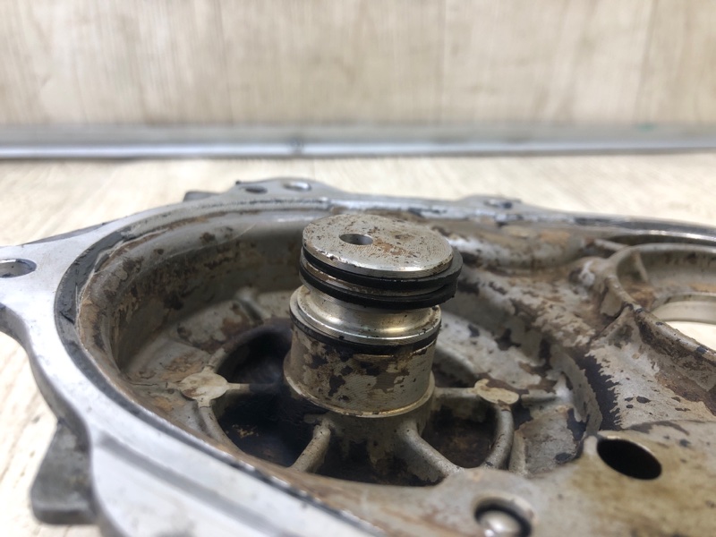 Крышка ГРМ передняя левая Q50 15-20 2017 Седан 3.0 VR30DDTT