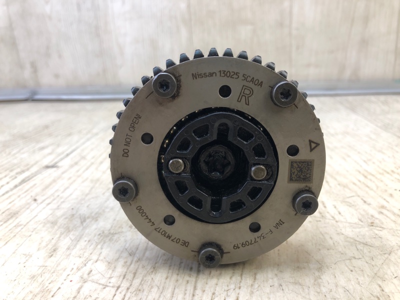 Распредвал впускной правый INFINITI Q50 15-20 Седан 3.0 VR30DDTT