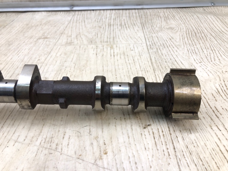 Распредвал впускной правый Q50 15-20 2017 Седан 3.0 VR30DDTT