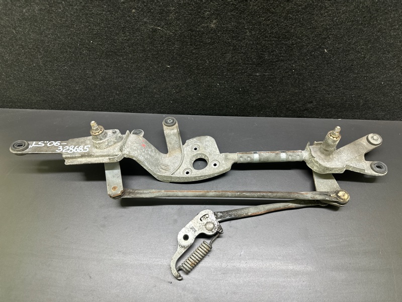 Трапеция стеклоочистителей передняя LEXUS LS460 06-12 85150-50150 Б/У