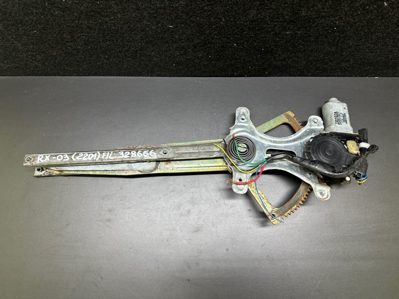 Стеклоподъемник передний левый RX300 98-03 2000 3.0 1MZFE