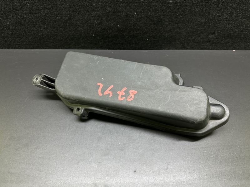 Крышка блока предохранителей GS350 GS300 05-11 2008 Седан 3.5 2GR-FSE Крышка блока предохранителей GS350 GS300 05-11 2008 Седан 3.5 2GR-FSE