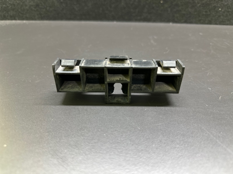 Кронштейн заднего бампера MDX (YD2) 06-13 Кронштейн заднего бампера MDX (YD2) 06-13