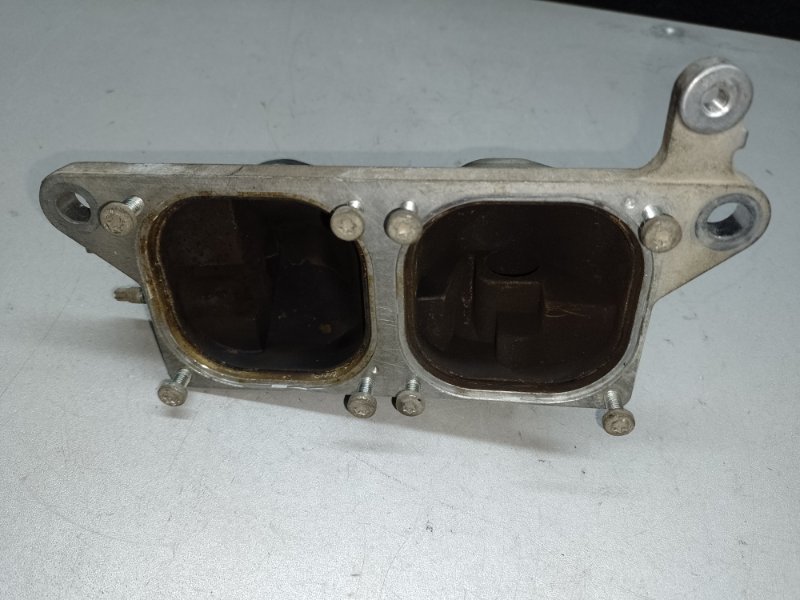 Кронштейн TUNDRA 07-13 2008 4.0 1GRFE Кронштейн TUNDRA 07-13 2008 4.0 1GRFE