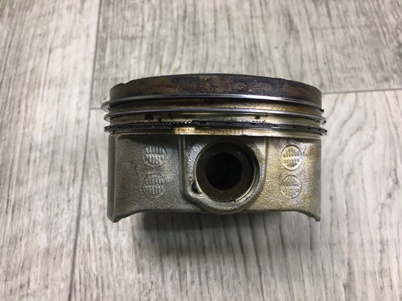 Поршень TOYOTA PRIUS - 30 09-17 1.8 2ZR-FXE