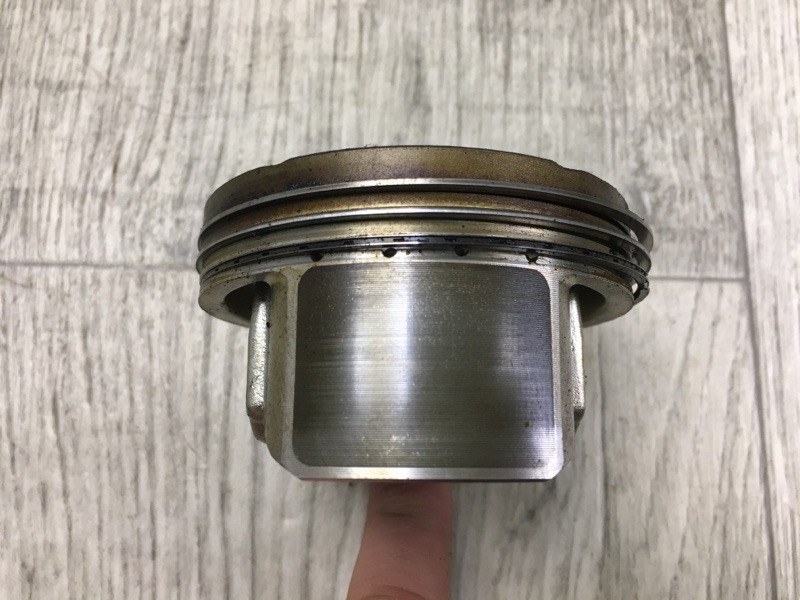 Поршень PRIUS - 30 09-17 1.8 2ZR-FXE