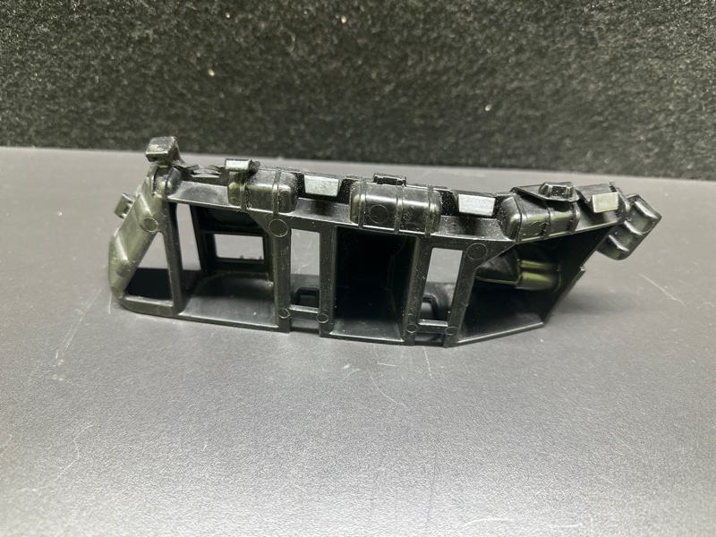 Кронштейн переднего бампера (на крыле) левый TIGUAN 08-17 2011 5N 2.0 CCTA