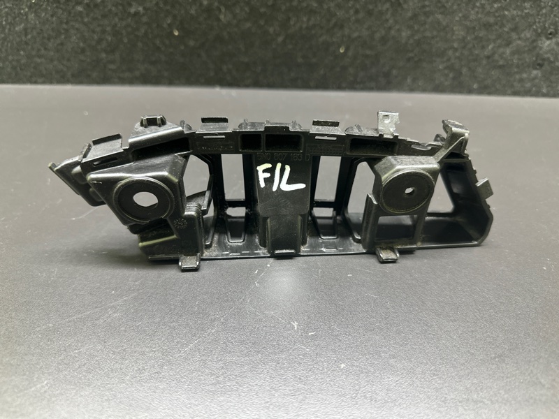 Кронштейн переднего бампера (на крыле) левый VOLKSWAGEN TIGUAN 08-17 5N 2.0 CCTA