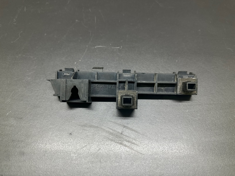 Кронштейн заднего бампера левый ACURA MDX (YD2) 06-13 Кронштейн заднего бампера левый ACURA MDX (YD2) 06-13