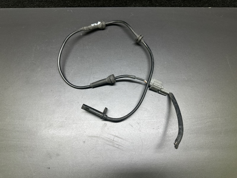 Датчик ABS передний X-TRAIL/ROGUE T32 13-20