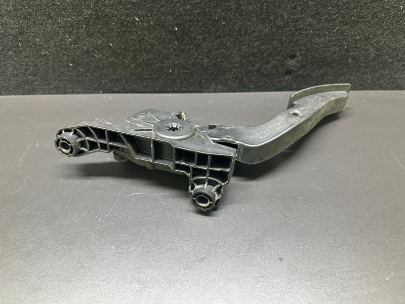 Педаль газа HYUNDAI ACCENT RB 10-