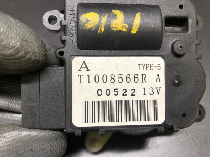 Моторчик заслонки печки LEAF 10-17