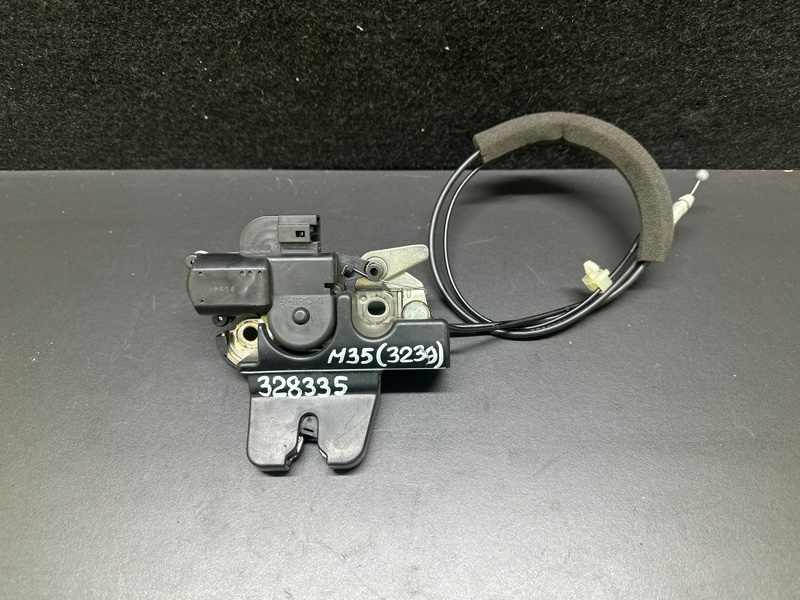 Замок крышки багажника INFINITI M25/M37/M56/Q70/M35H 10-16 2010 Седан 3.7 VQ37VHR 84631-1MA0A Б/У