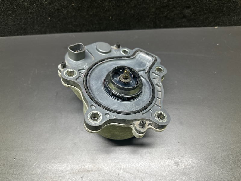 Помпа охлаждения электрическая TOYOTA PRIUS - 30 09-17 161A0-29015 Б/У