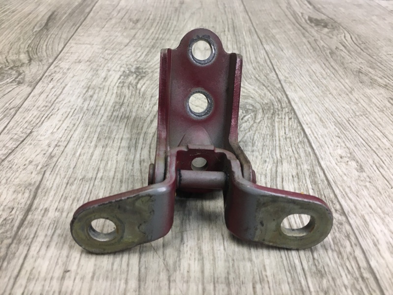 Петля двери верхняя передняя правая ELANTRA MD 10-15 2014 1.8 G4NB