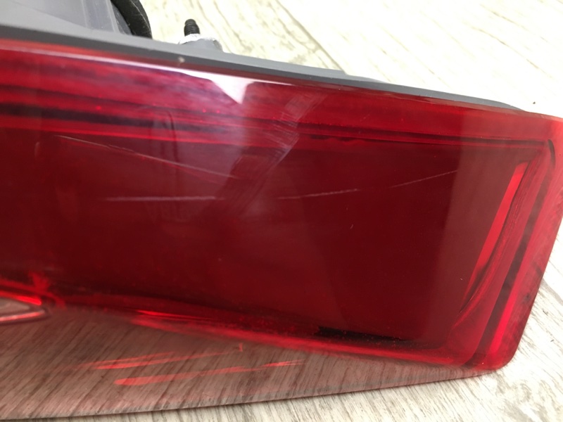 Фонарь внутренний правый ELANTRA AD 16- AD 2.0