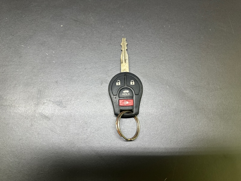 Ключ зажигания NISSAN NV200 USA 13- H0561-C990E Б/У